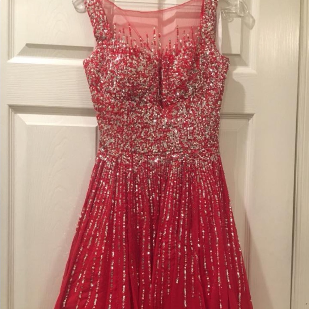 Absolutely stunning Sherri hill formal dress
